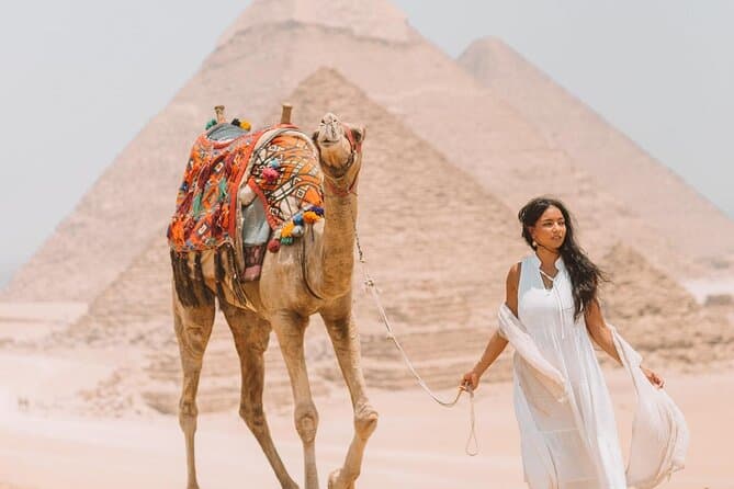 Full Day Private Tour Giza Pyramids Sphinx and Egyptian museum