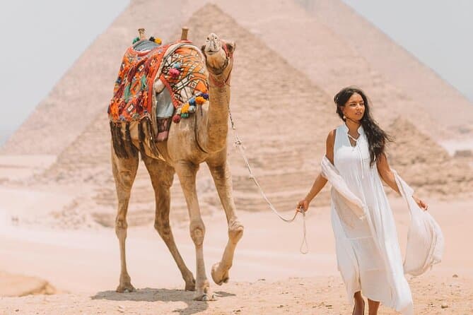 4 hour Private tour Giza pyramids ,sphinx and mummification temple tours