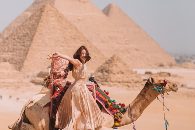 Private Tour Giza pyramids, Sakkara Pyramid, Memphis Old City, lunch, camel ride