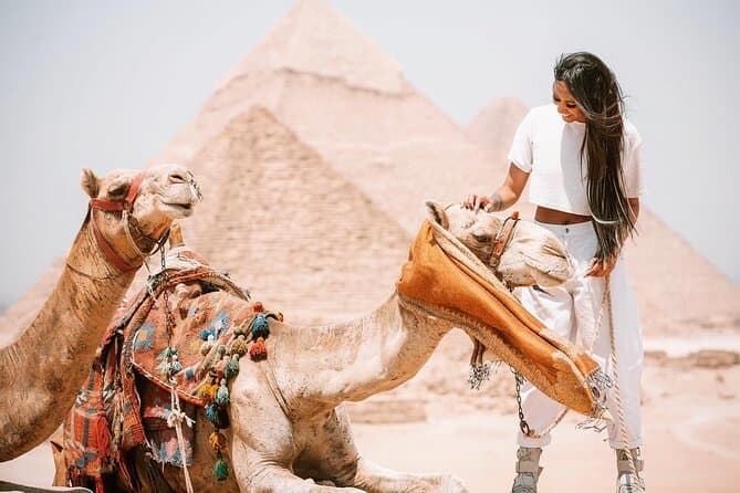 VIP Private Tour Giza Pyramids and Felucca Boat on the Nile