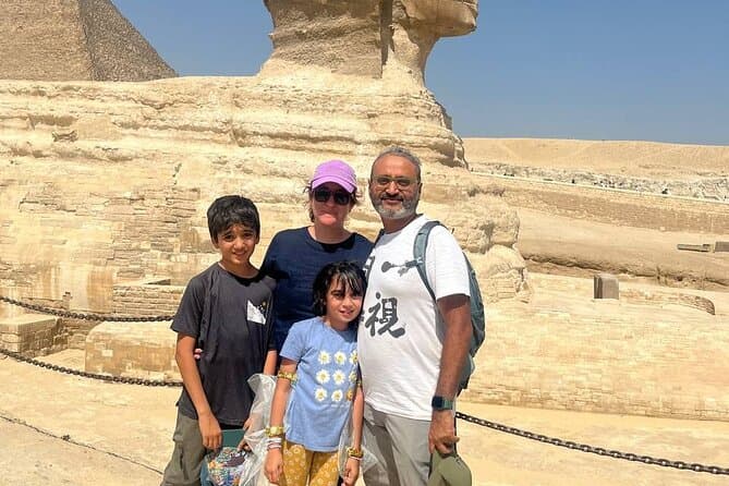 Ultimate Cairo & Giza Tour: Pyramids, Sphinx, Museum & Bazaar