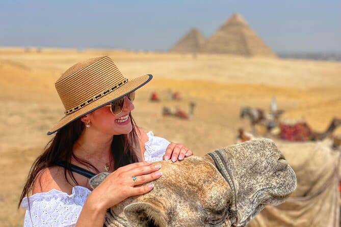 Full Day Tour Pyramids of Giza, Sakkara and Memphis From Cairo