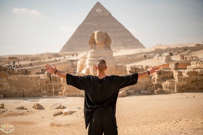 Giza Pyramids Tour with Coptic Cairo and Khan Elkhalili Market