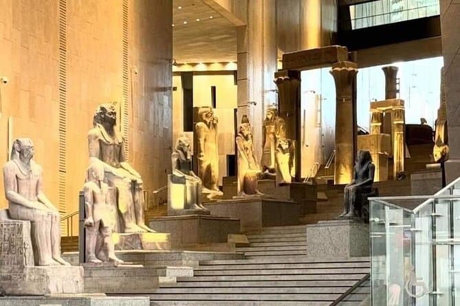 Private Day Tour to the New Grand Museum
