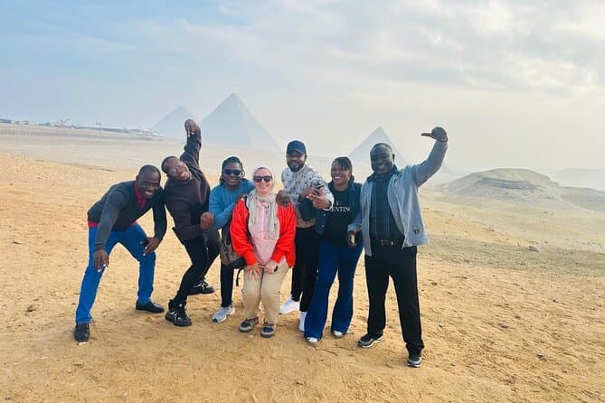 Private Cairo Highlights Tour (Pyramids, Grand Museum and Bazaar)
