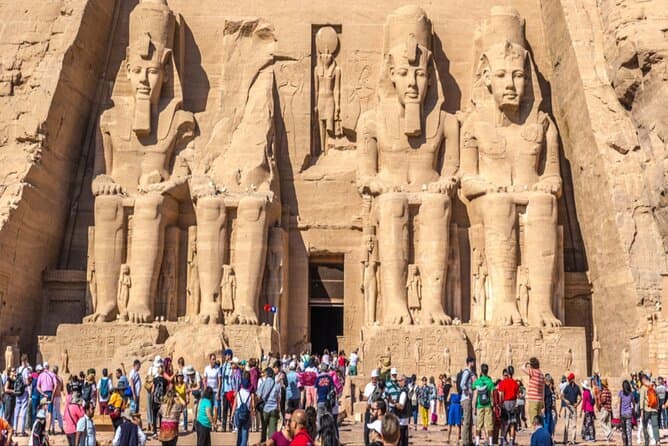 Private Full Day Tour from Luxor to Abu Simbel
