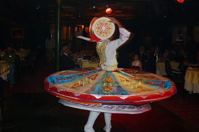 Cairo Dinner Cruise: Nile Maxim, Bellly Dance & Tanoura.