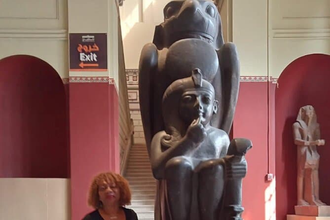 Cairo 8 Hour Private Tour Giza Pyramids ,Egyptian Museum & Bazaar