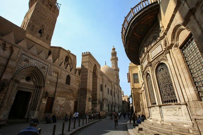 Excursión por el Cairo islámico fatimí