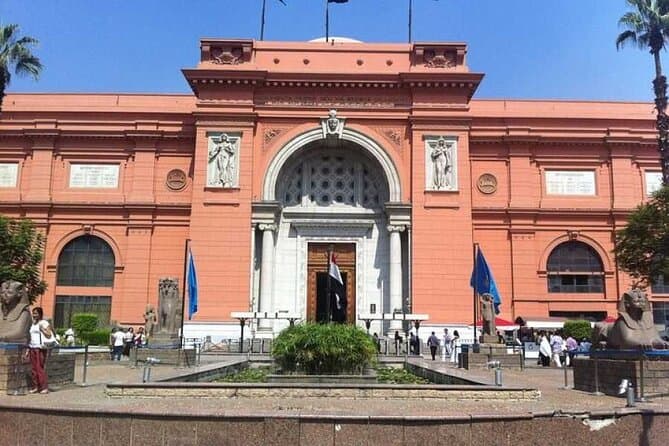 Guided Tour to Egyptian Museum and National Museum