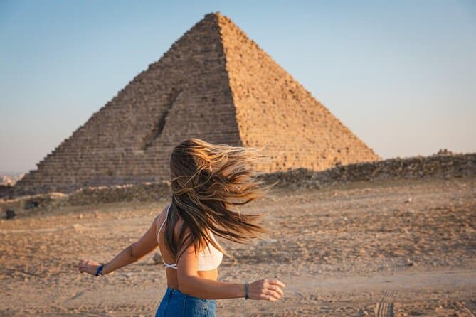 Private Half Day Giza Pyramids and Sphinx with Egyptologist