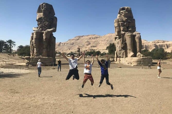 جولة يومية إلى البر الشرقي والغربي مع النقل إلى أسوان أو الغردقة