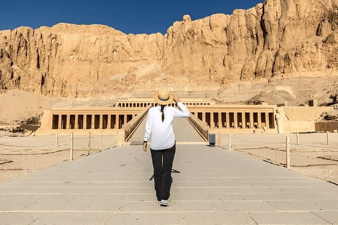Private Half Day Tour to West Bank of Luxor with Lunch