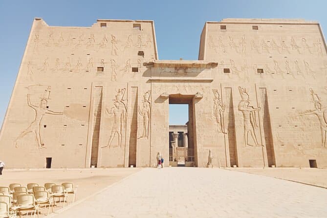 Luxor East and West Bank in Two Days Itinerary