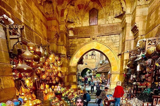 Discover Khalili: Culture Walk & Traditional Lunch&private Guide