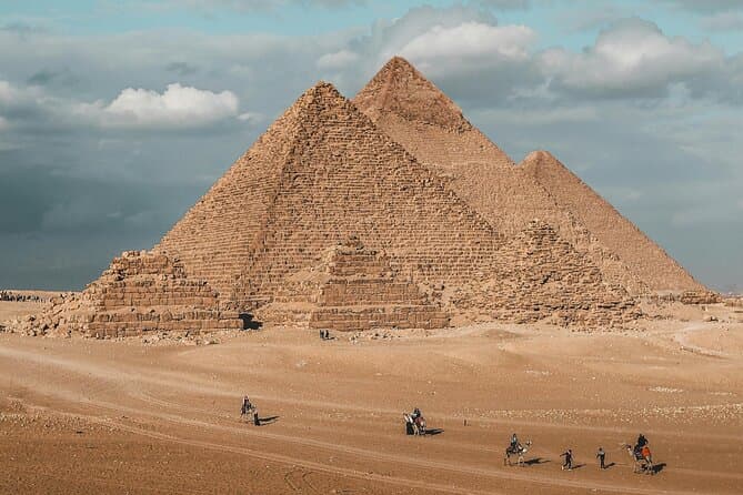Private Half Day Tour of Cairo and Giza with Pickup