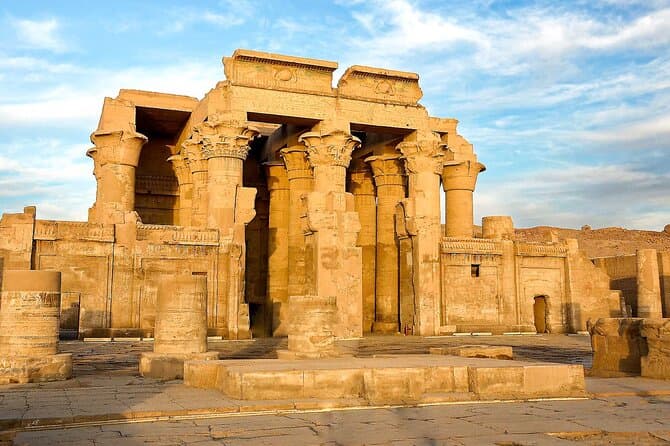 Full Day Luxor Tour from Cairo with Private Guide