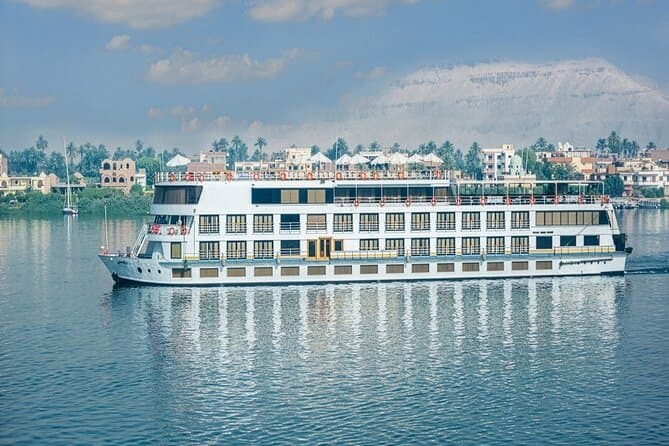 3 Day Nile Cruise Luxor to Aswan with Temple Tours