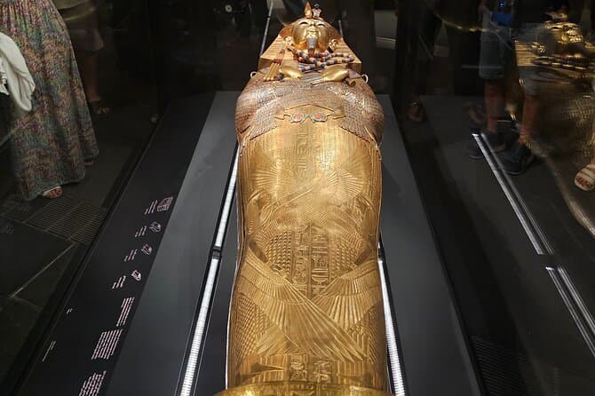 Night Tour at the Grand Egyptian Museum with dinner