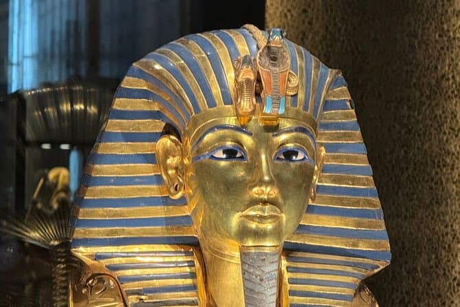 Full-Day Tour to Pyramids, & Grand Egyptian Museum (GEM)