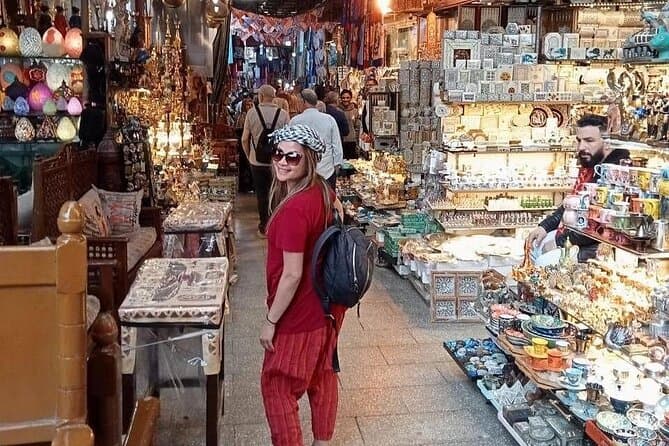VIP Luxury Shopping Tour –Local Markets + Gourmet Lunch & Drinks