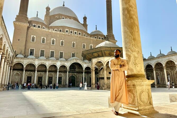 Cairo in a Day Pyramids, Sphinx, Islamic and Coptic Cairo Tour