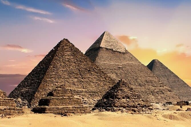 Private Giza Pyramids Sphinx Tour with Camel Ride Lunch Pickup