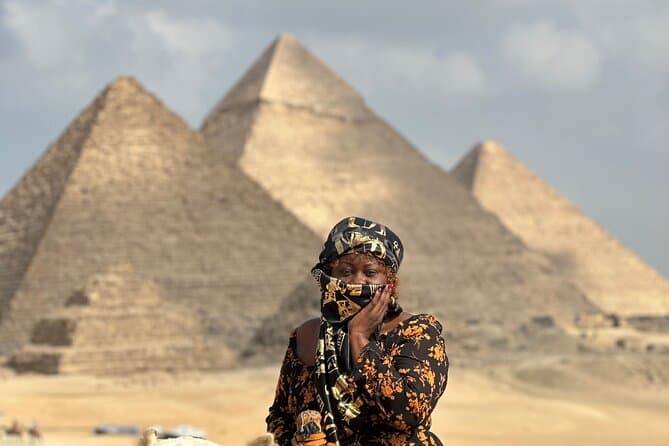 Private Tour: Giza Pyramids & Hidden Tomb of Queen Meresankh