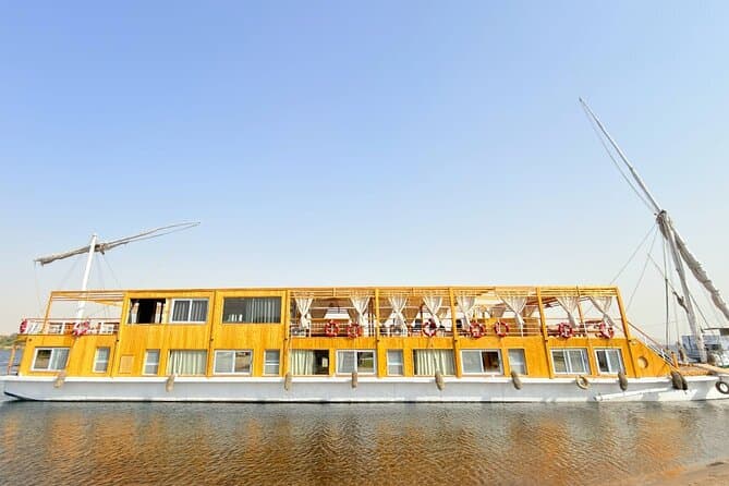 5 Days Dahabiya Nile Holiday Cruise from Luxor to Aswan