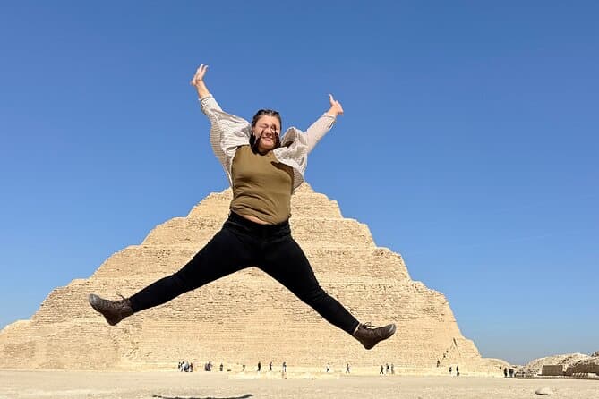 Day tour to Giza pyramids & sphinx, saqqara and Memphis