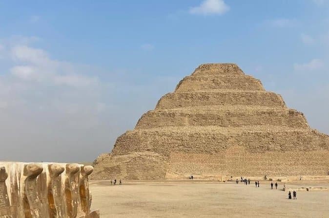 Private Saqqara & Memphis Tour: Dahshur Pyramid with Egyptologist