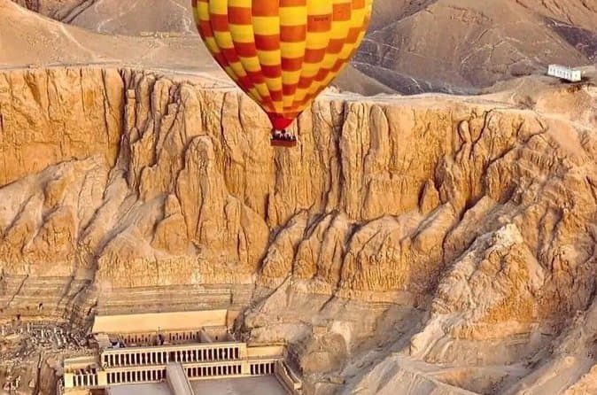 Luxor Tour From Hurghada Hot Air Balloon and Valley of the Kings