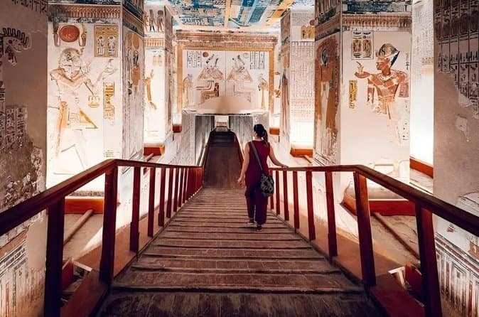 Private Day Trip: Luxor East & West Banks and Valley of the Kings
