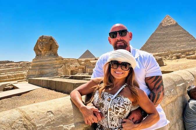 All inclusive Pyramids, Sphinx, Saqqara & Memphis Tour ,Lunch
