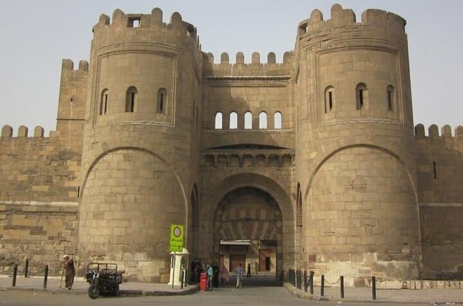 Khan Al-Khalili Bazaar & Old Cairo Free Tour