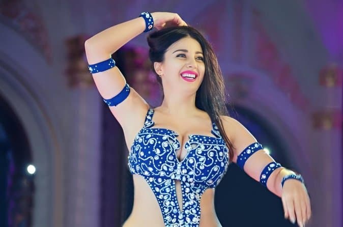 Cairo Nile Dinner Cruise Belly Dancer Tanora Show Dinner Buffet