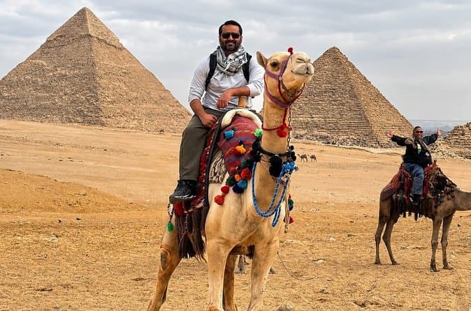 Customizable Tour: Giza Pyramids, Sphinx, Saqqara , Dahshur