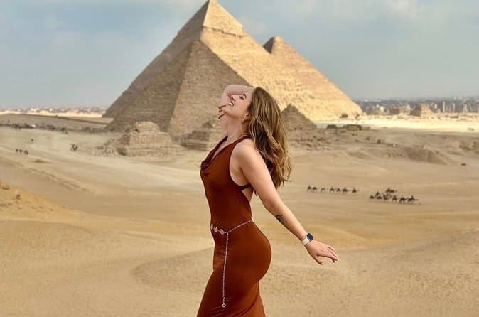 All-Inclusive Giza Pyramids, Queens’ Pyramids, Camel Ride & Lunch