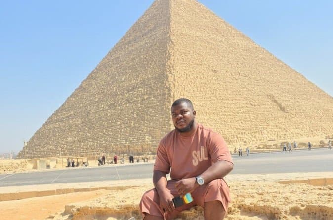 Layover Tour Pyramids and Grand Egyptian Museum Private Transfer