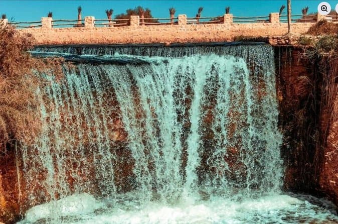 From Cairo: 4x4 Desert Safari, Waterfalls & Magic Lake