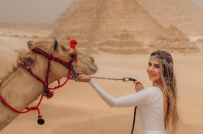 Luxury experience to Giza Pyramids Complex Camel ride and Lunch