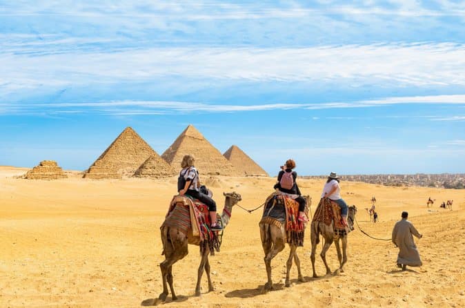 Panoramic Pyramids Giza Walking Tour