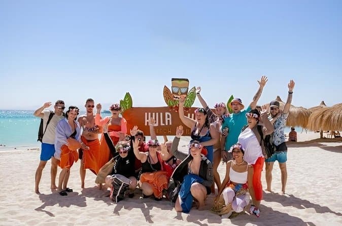 Hula Hula Island Snorkeling Cruise with Lunch Hurghada