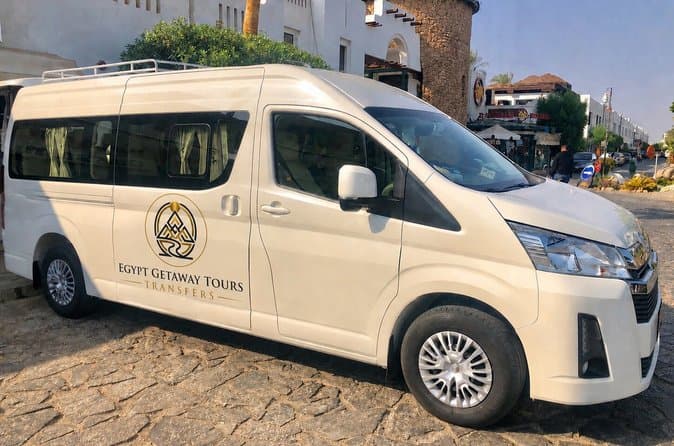 Private VIP Luxor Airport Transfer with Meet and Greet
