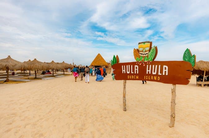Hula Hula Island Luxury Day Trip with Snorkeling & Lunch