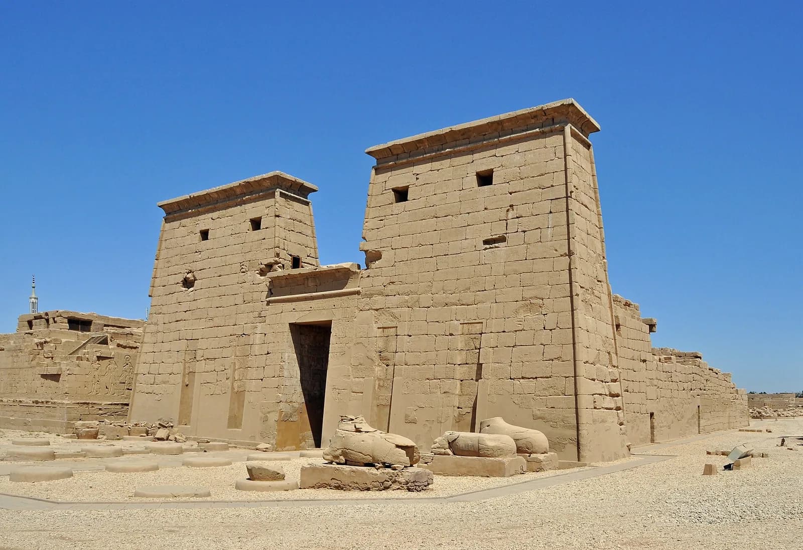Templos de Karnak y Luxor: orilla este de Luxor