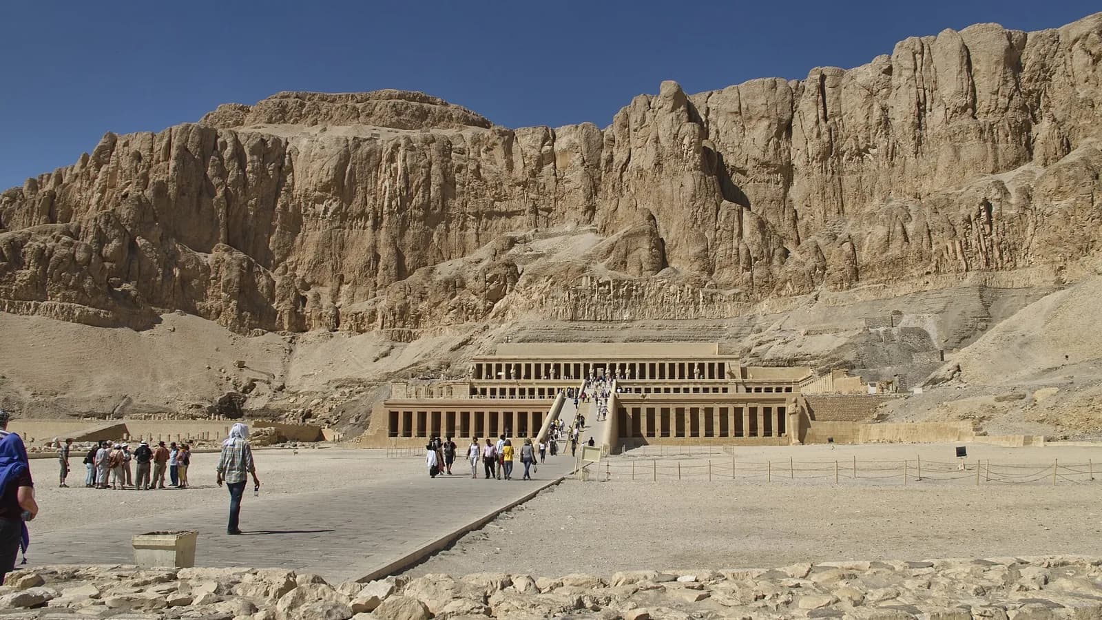 Solo Female Travel in Egypt: Safety & Practical Tips (2026)