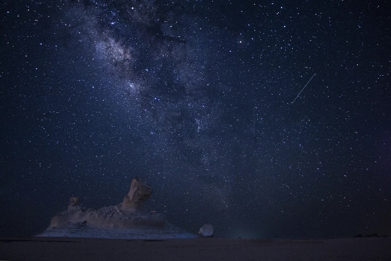Stargazing in Egypt (2026): Where to See the Milky Way in the White Desert