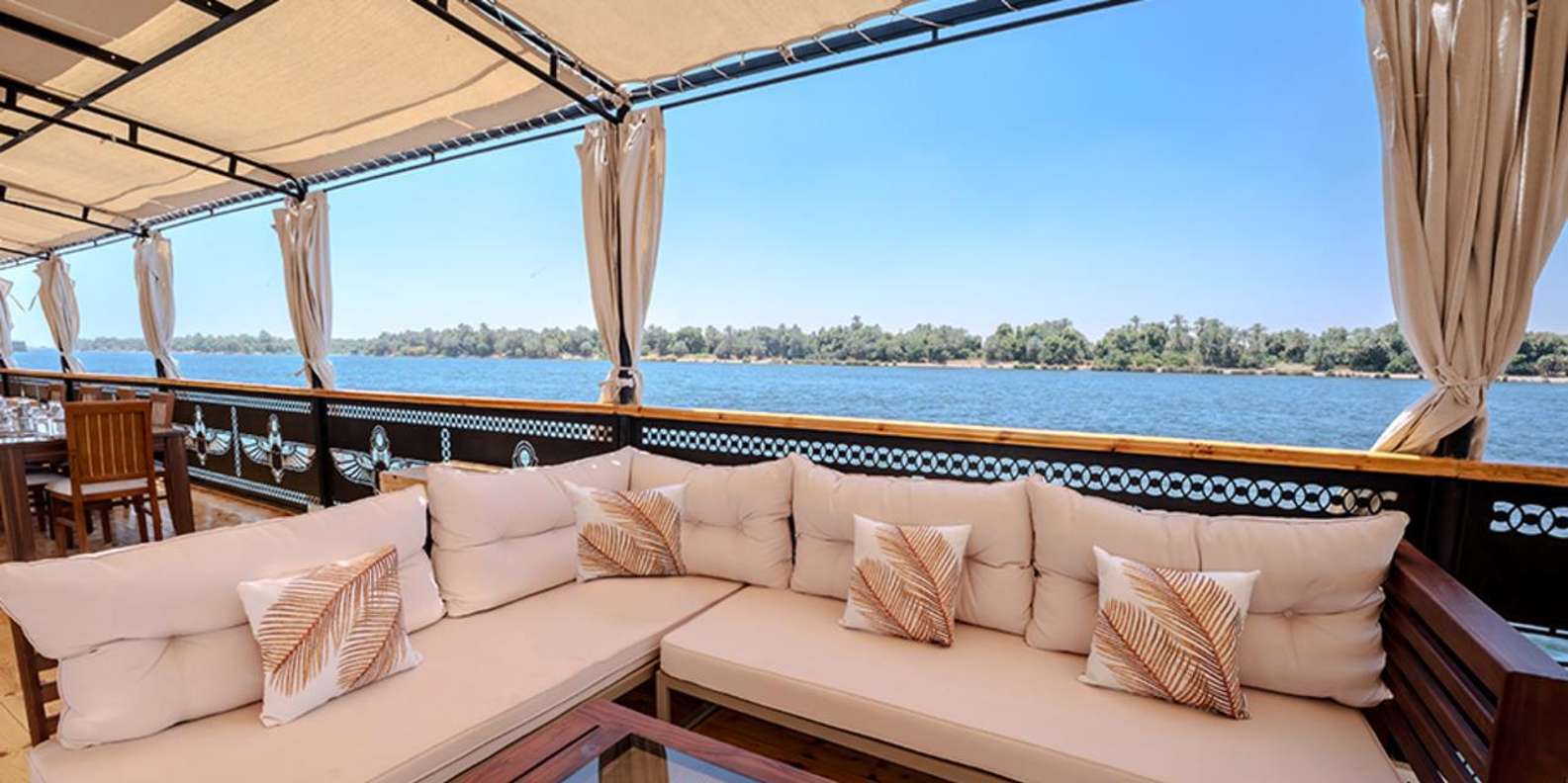 From Aswan: 2-Nights boutique Dahabiya Nile Cruise to Luxor