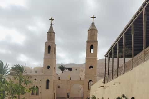 Hurghada: St. Anthony and St. Paul Monasteries Tour